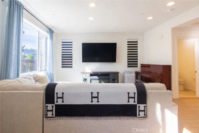 637 Liberation, Fullerton, CA 92832