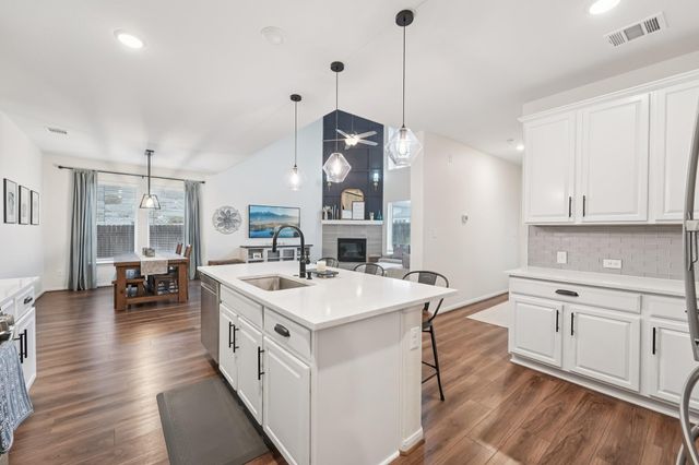 308 Ravello ST, Liberty Hill, TX 78642