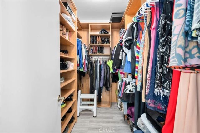 5216 Yarmouth Avenue 106, Encino, CA 91316