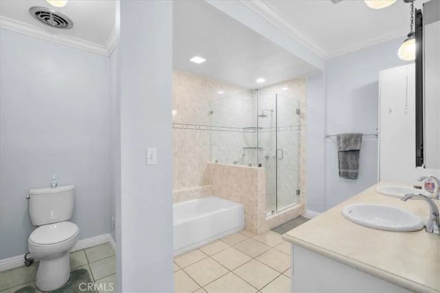 5216 Yarmouth Avenue 106, Encino, CA 91316