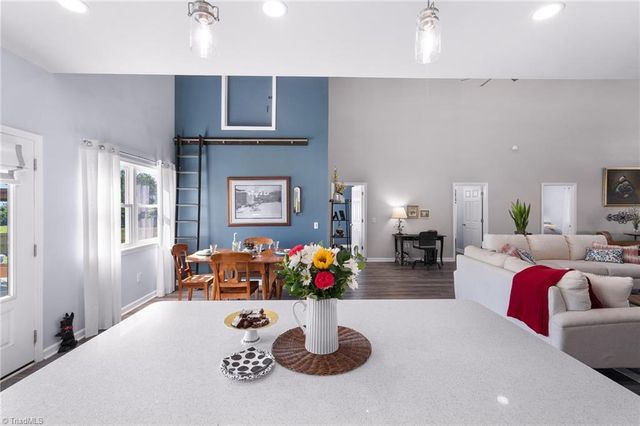 106 Grants Home Trail, Ararat, NC 27007