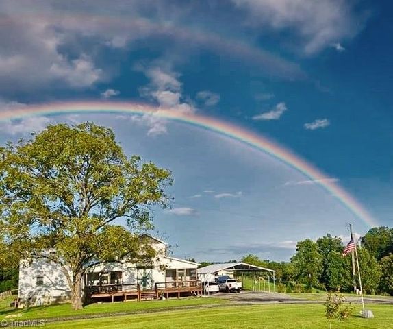 106 Grants Home Trail, Ararat, NC 27007