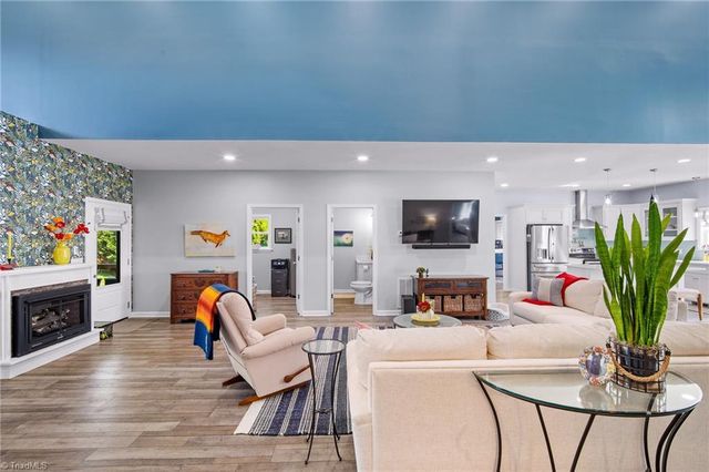 106 Grants Home Trail, Ararat, NC 27007