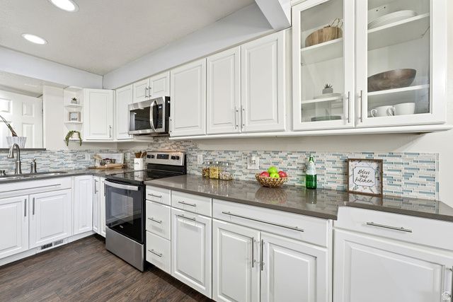 5049 S SCARSDALE CT, Taylorsville, UT 84129