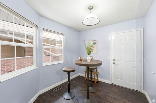 5049 S SCARSDALE CT, Taylorsville, UT 84129
