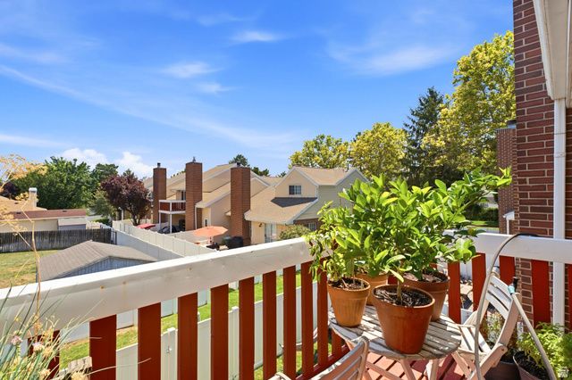 5049 S SCARSDALE CT, Taylorsville, UT 84129