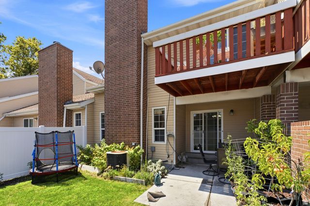 5049 S SCARSDALE CT, Taylorsville, UT 84129