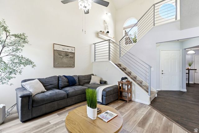 5049 S SCARSDALE CT, Taylorsville, UT 84129