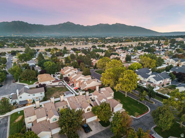 5049 S SCARSDALE CT, Taylorsville, UT 84129