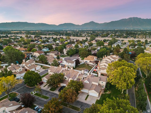 5049 S SCARSDALE CT, Taylorsville, UT 84129