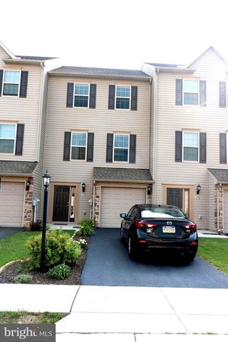 170 KATELYN DR, New Oxford, PA 17350