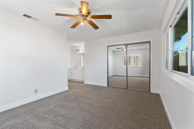 612 Robert Ave, Ripon, CA 95366