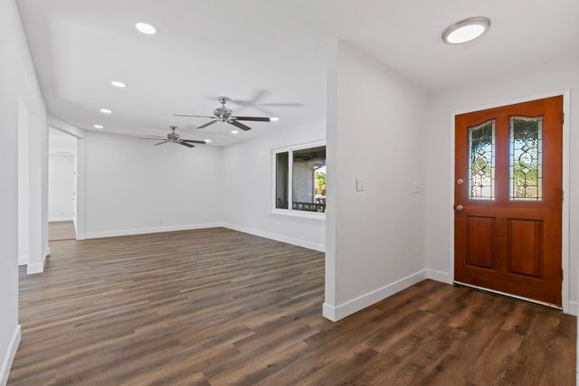 612 Robert Ave, Ripon, CA 95366
