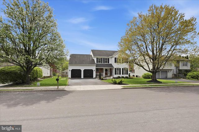 3 SHARON LN, Wernersville, PA 19565