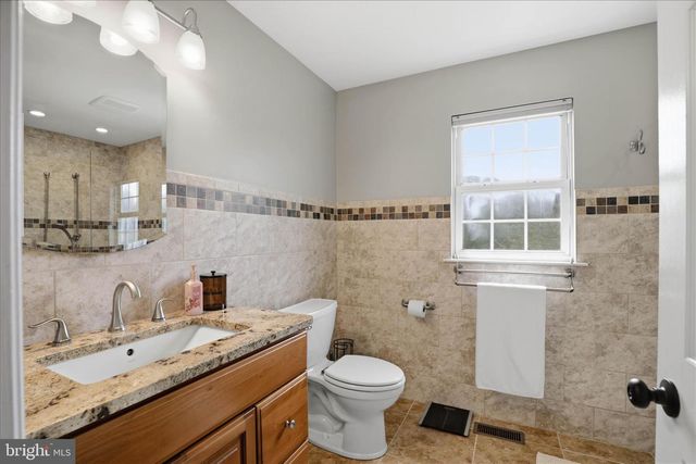 3 SHARON LN, Wernersville, PA 19565