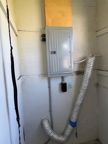 430 42ND AVENUE NE, St Petersburg, FL 33703