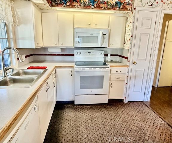 45055 E Florida Avenue 48, Hemet, CA 92544