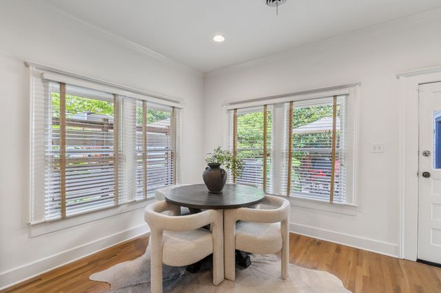 307 E 8th Street, Houston, TX 77007