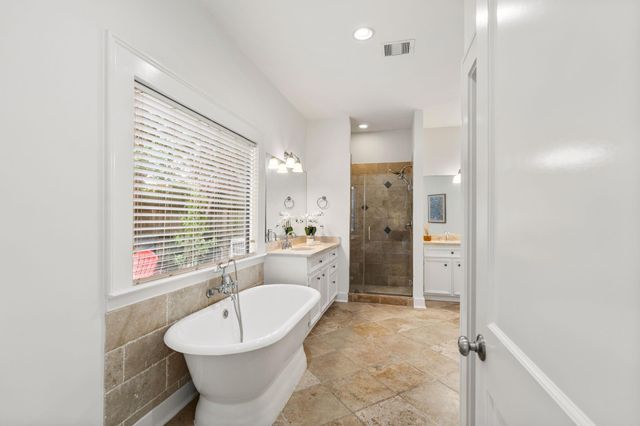 307 E 8th Street, Houston, TX 77007