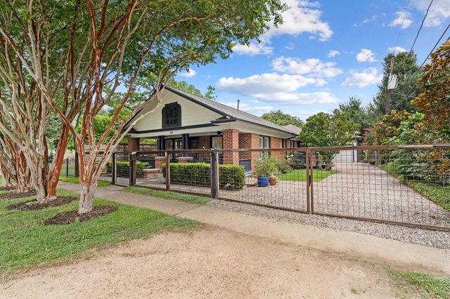 307 E 8th Street, Houston, TX 77007