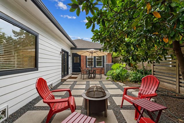 307 E 8th Street, Houston, TX 77007