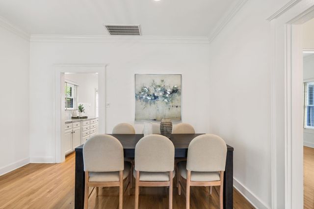 307 E 8th Street, Houston, TX 77007