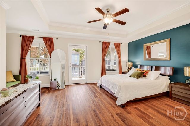 501 E 34th Street, Savannah, GA 31401