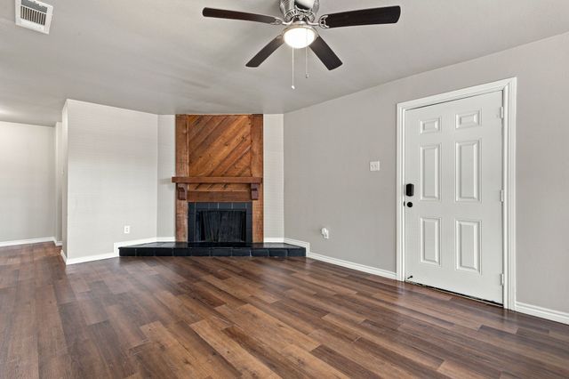 9696 Walnut Street 1902, Dallas, TX 75243