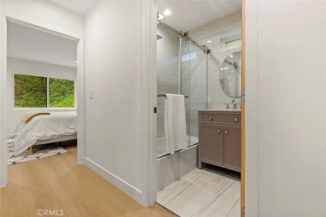 981 Glen Oaks, Pasadena, CA 91105