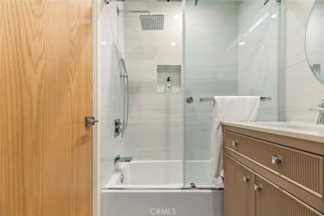 981 Glen Oaks, Pasadena, CA 91105