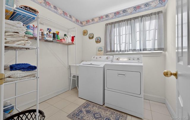 2 Mountain Avenue, Bayville, NY 11709