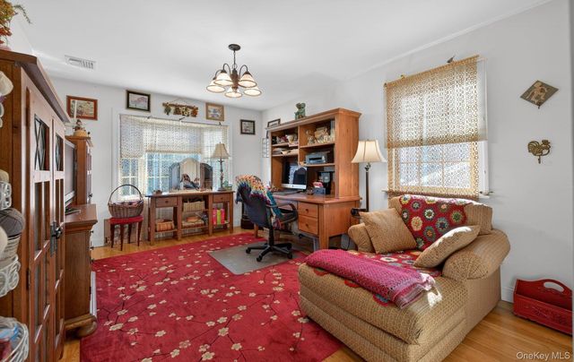 2 Mountain Avenue, Bayville, NY 11709