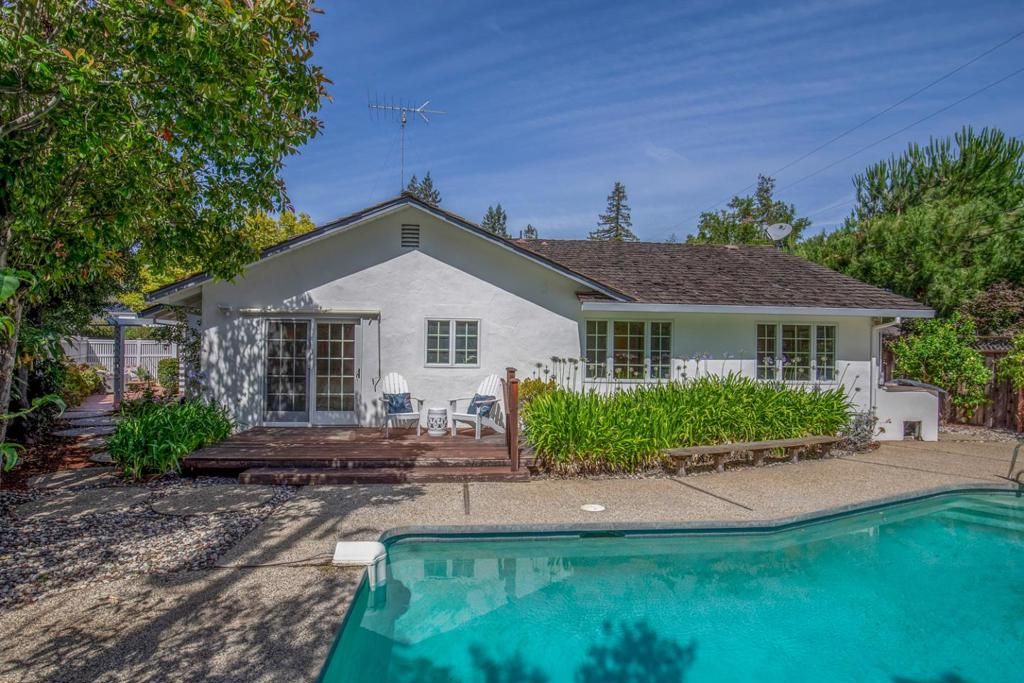Image 31 of property listing at 747 Alvina Court, Los Altos, CA 94024