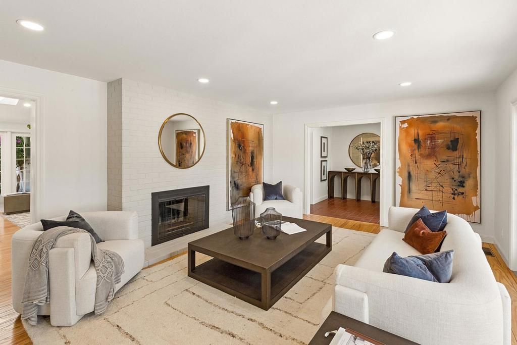 Image 6 of property listing at 747 Alvina Court, Los Altos, CA 94024