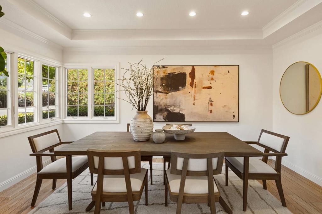 Image 7 of property listing at 747 Alvina Court, Los Altos, CA 94024