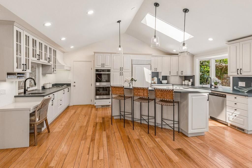 Image 8 of property listing at 747 Alvina Court, Los Altos, CA 94024