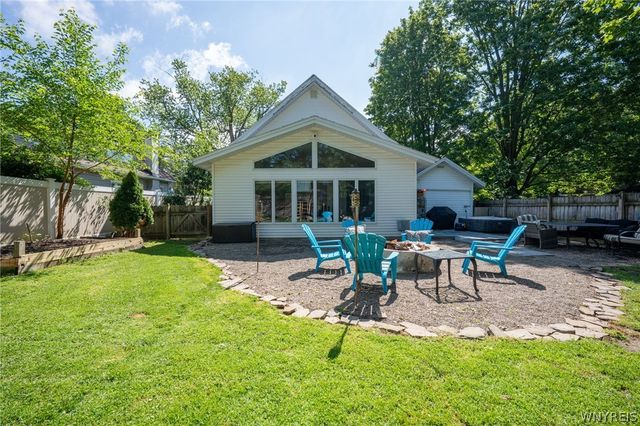136 South Lincoln Avenue, Orchard Park, NY 14127