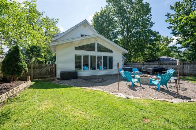 136 South Lincoln Avenue, Orchard Park, NY 14127