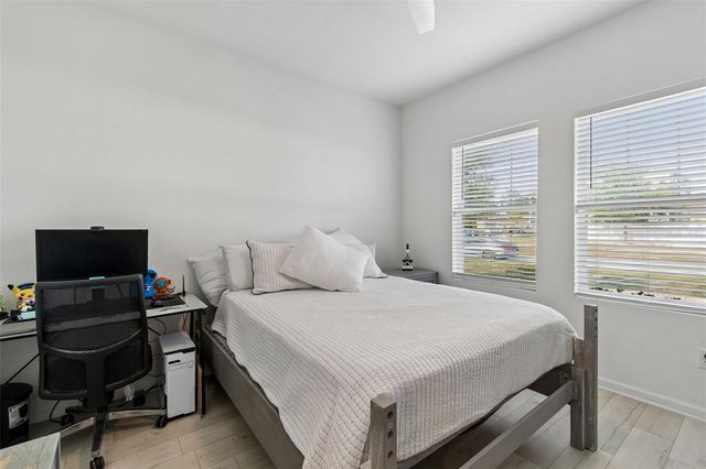 705 GARDEN OAKS SQUARE, Seffner, FL 33584