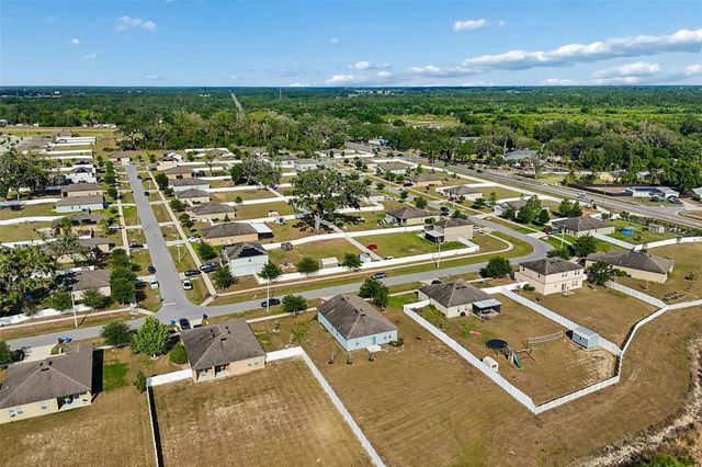 705 GARDEN OAKS SQUARE, Seffner, FL 33584