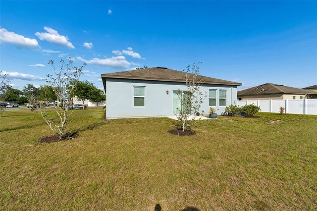 705 GARDEN OAKS SQUARE, Seffner, FL 33584
