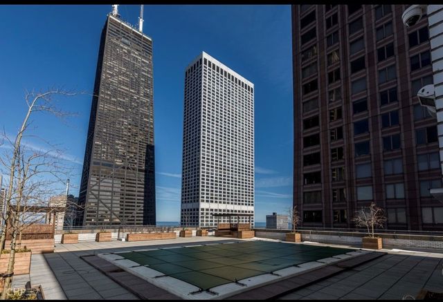 777 N Michigan Avenue 1700, Chicago, IL 60611
