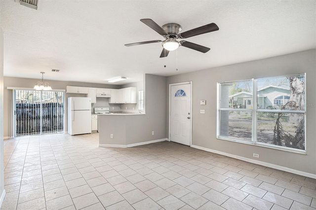 3807 E PALIFOX STREET, Tampa, FL 33610