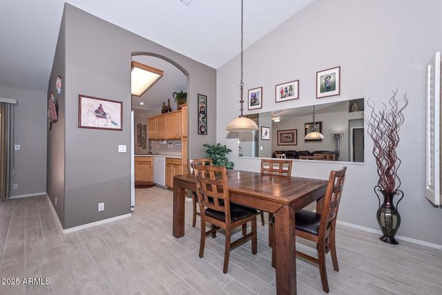 19405 N 83RD Drive, Peoria, AZ 85382