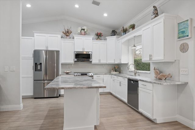 8442 NW 47th Drive, Coral Springs, FL 33067