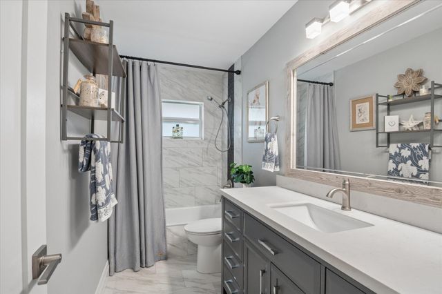 8442 NW 47th Drive, Coral Springs, FL 33067