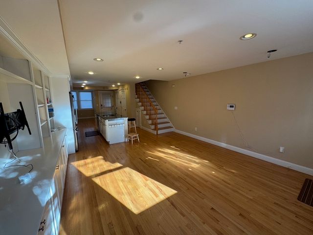10 Sherman Court -, Somerville, MA 02145