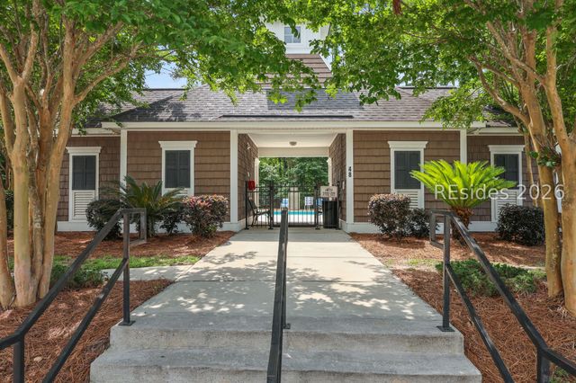 241 Turkey Oak Dr, Bluffton, SC 29910