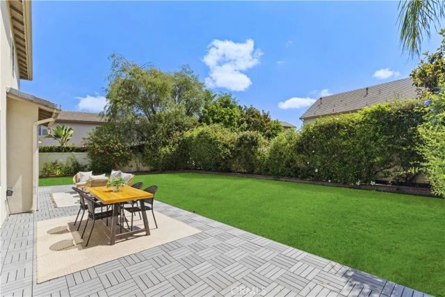 6 Blackbird, Irvine, CA 92618