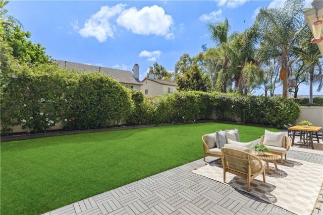 6 Blackbird, Irvine, CA 92618